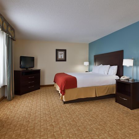 Holiday Inn Express Winston-Salem By Ihg Екстериор снимка
