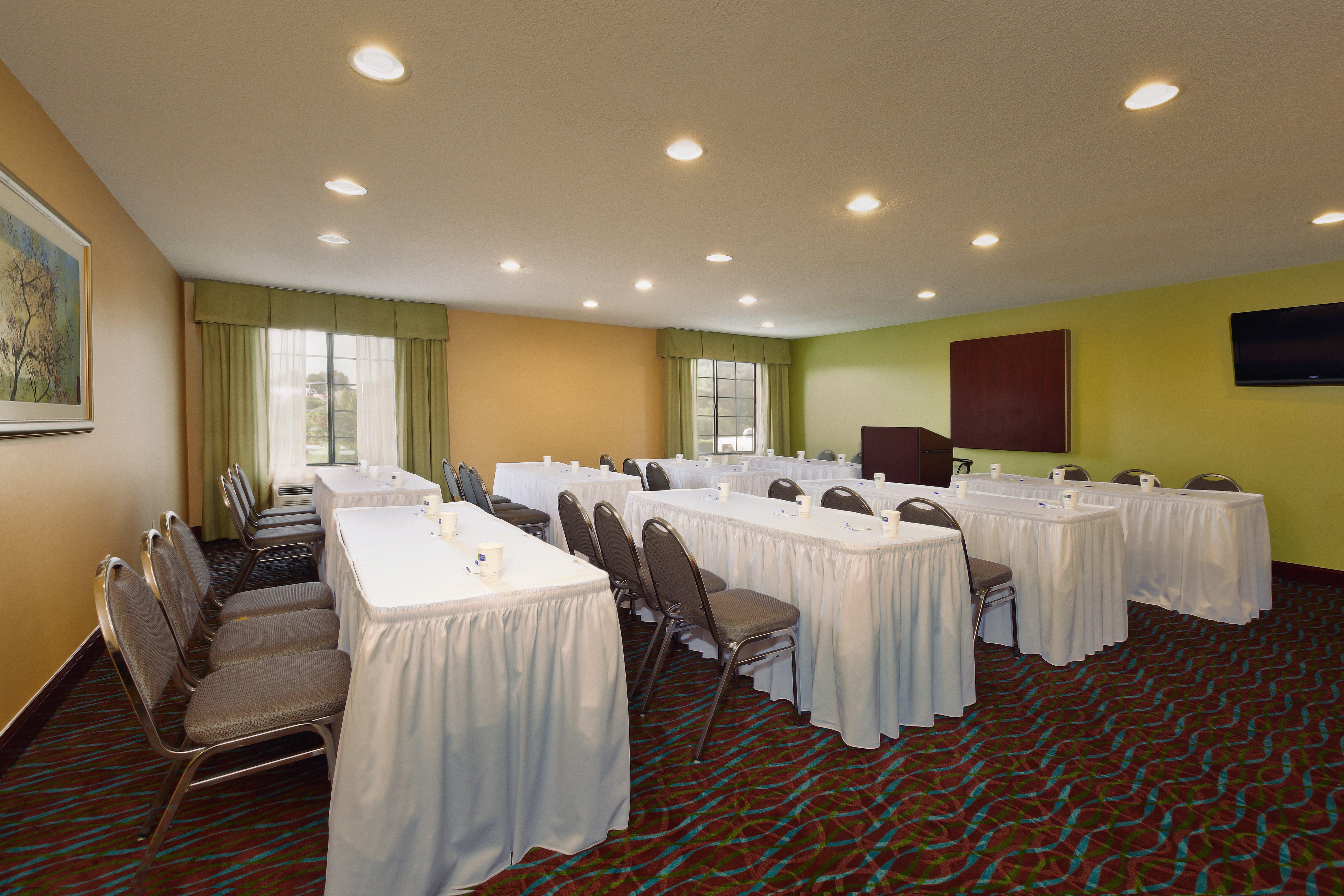 Holiday Inn Express Winston-Salem By Ihg Екстериор снимка
